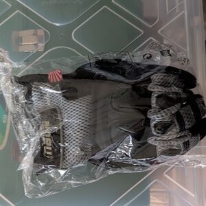 NORU Protective Motorcycle Gloves - Black & Gray